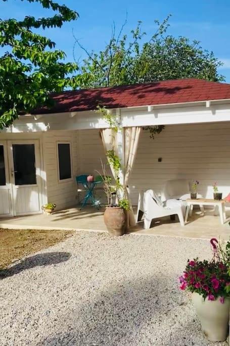 Maison Avec Jardin Et 3 Petits Chats , Proche Du Chateau Lacoste Le Puy-Sainte-Réparade Buitenkant foto