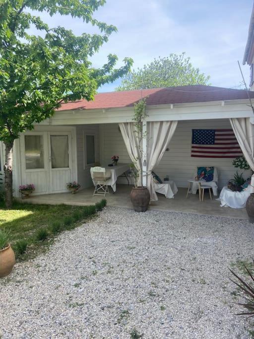 Maison Avec Jardin Et 3 Petits Chats , Proche Du Chateau Lacoste Le Puy-Sainte-Réparade Buitenkant foto